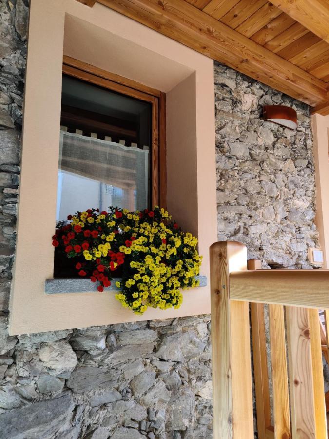 Au Fond Du Bourg Apartment Aosta Exterior photo